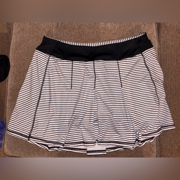 Kyodan Monochrome Striped Activewear - Picture 1 of 3